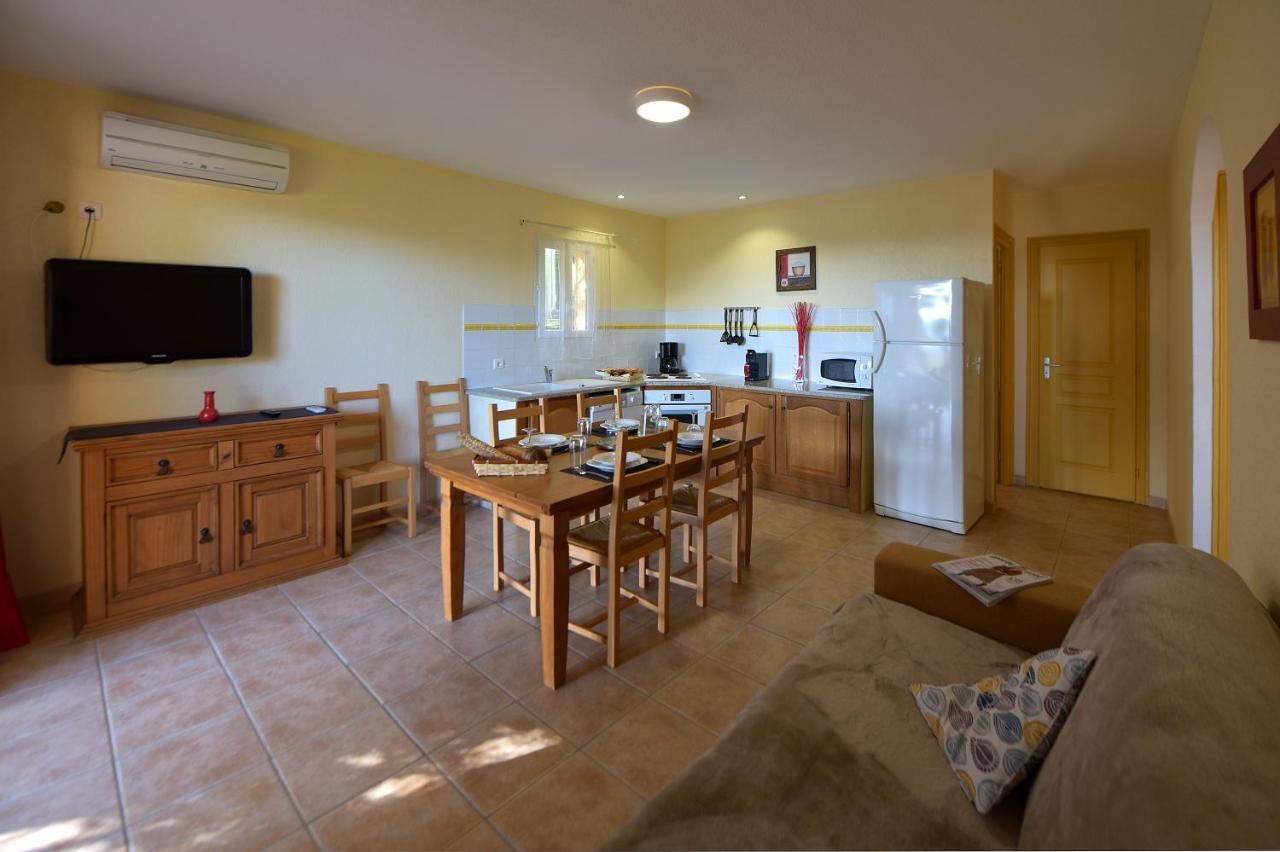 Residence Chiar' Di Luna Сент-Люси-де-Пор Экстерьер фото